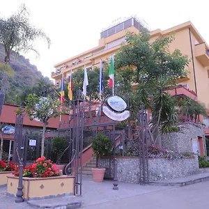 Art Diamond Naxos Taormina 4* Giardini Naxos